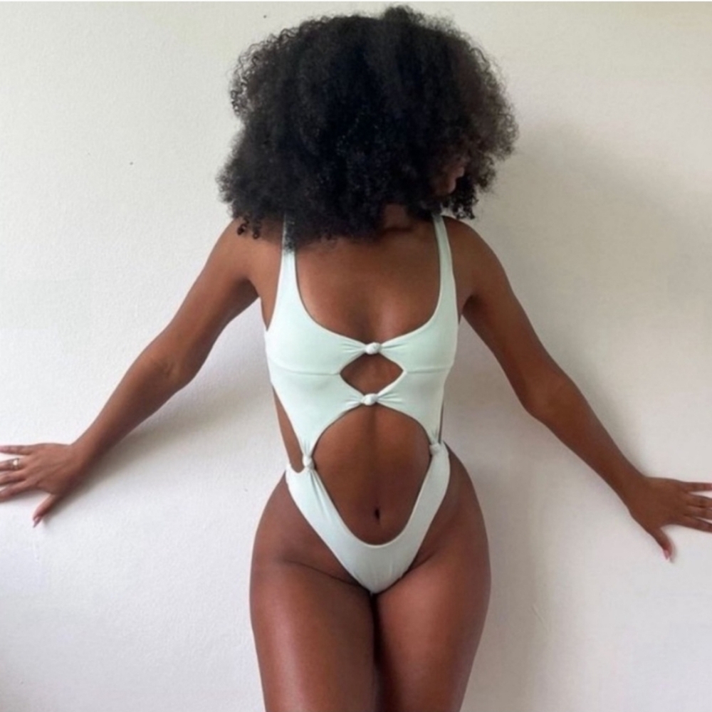 NWT Riot Swim RARE Kingston Cut-Out Knotted One Piece Swimsuit Sage Mint Size M